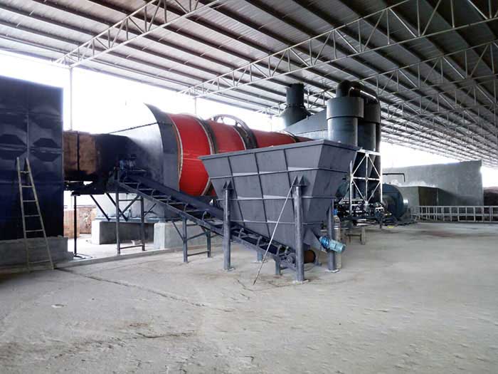 污泥烘干機在烘干污泥的整個過程中，污泥水分的蒸發(fā)和擴散持續(xù)、交替的進行