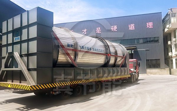 印染污泥干燥設(shè)備運(yùn)輸現(xiàn)場 印染污泥干燥設(shè)備運(yùn)輸現(xiàn)場